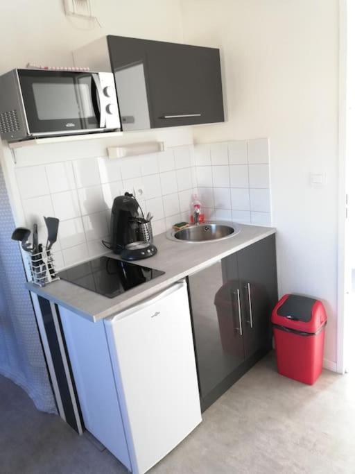 Apartamento La Sweet House Rouge* Au Pied Des Remparts *wifi* Aviñón